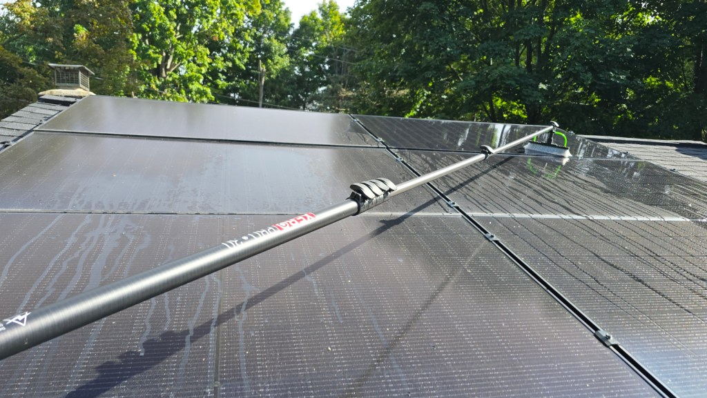 Professional solar panel cleaning in Warwick New York